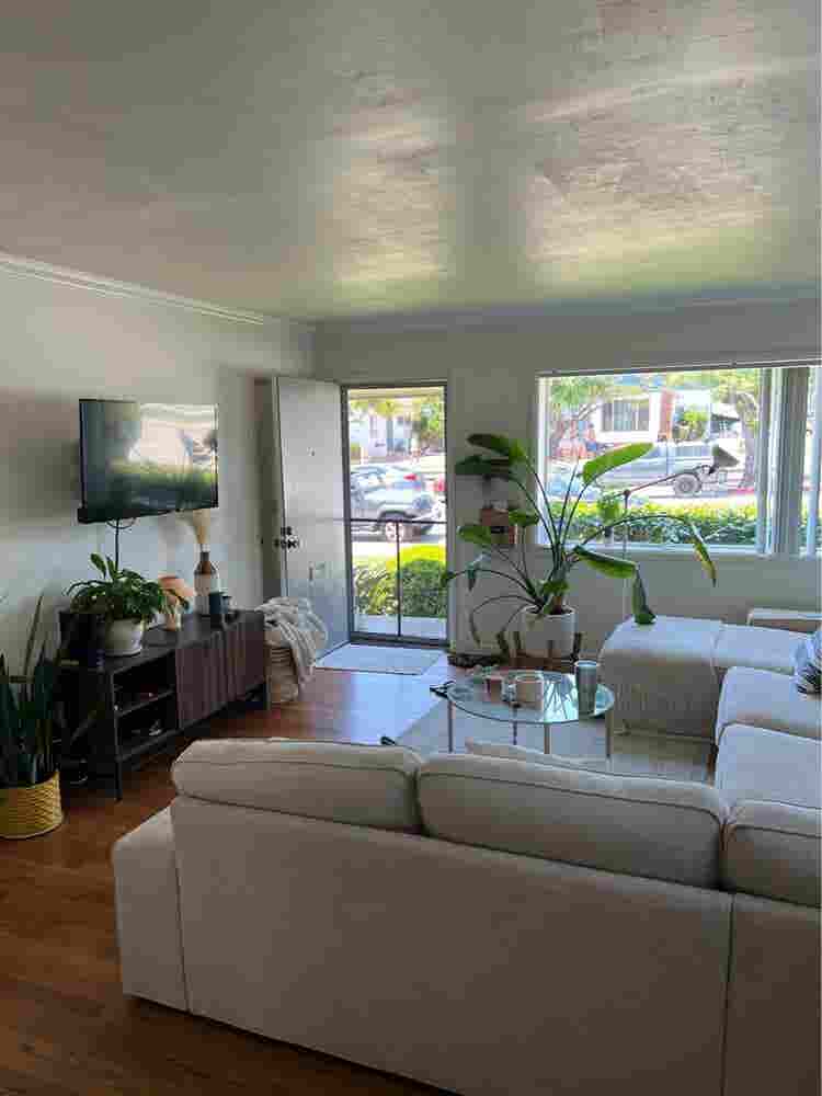PB Room for Rent!