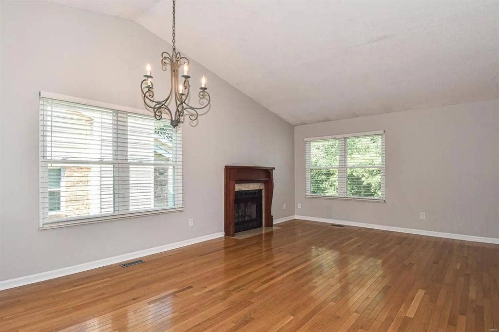 ISO two roommates to fill rooms.