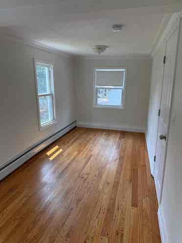 Single Roommate Wanted, Easthampton