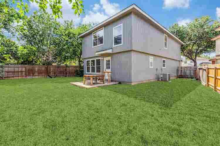 🏡 Furnished Home in NW SA