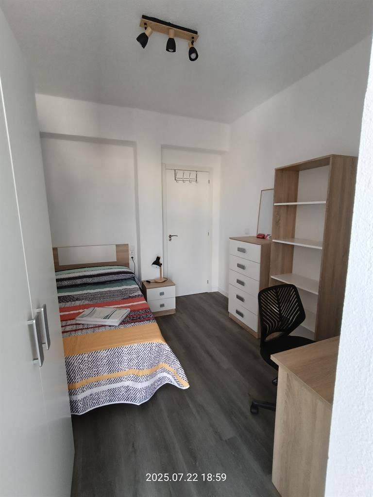 HABITACIONS EN SAN JUAN D ALICANTE