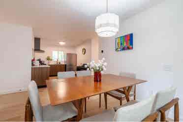 Austin Room (utilities included)