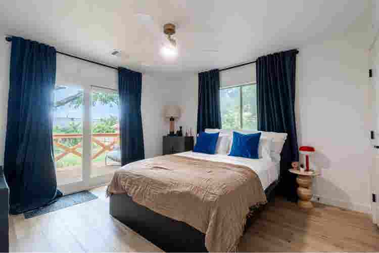 Austin Room (utilities included)