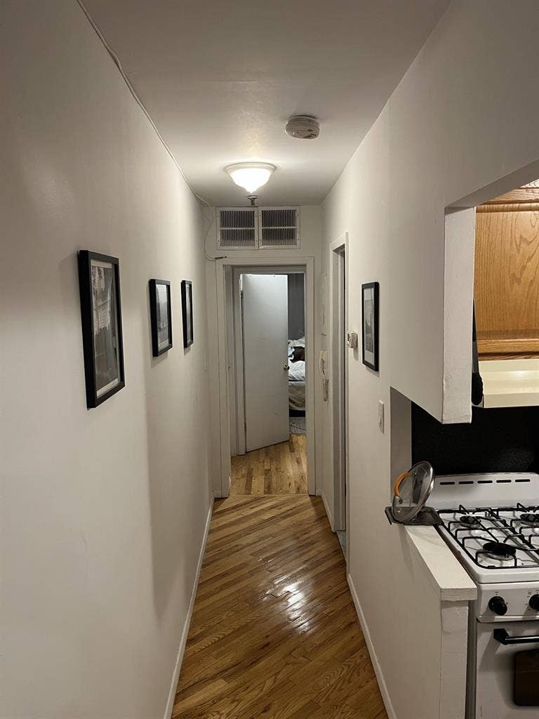 Room in beautiful UES Apartment