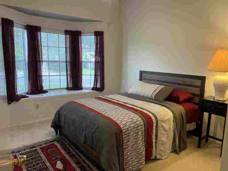 Peaceful and Specious Room