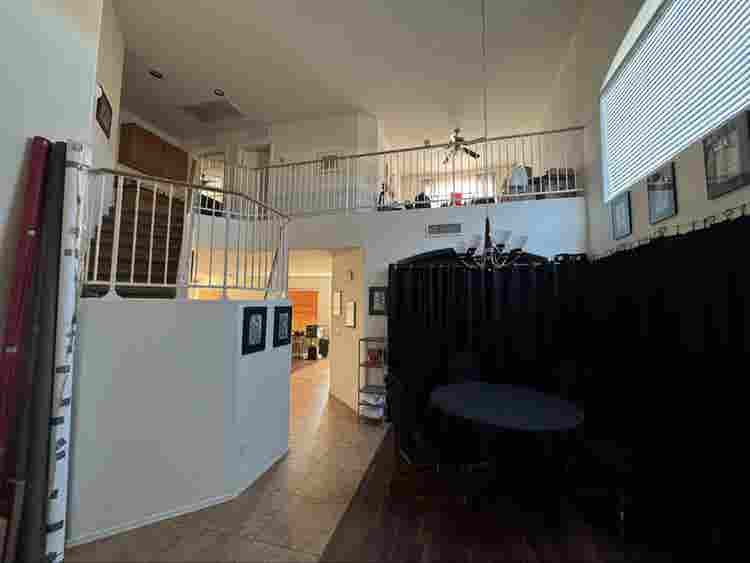 Master Bedroom for rent