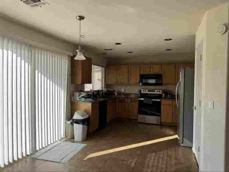 Master Bedroom for rent
