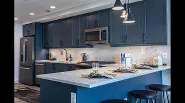 Lease Takeover: Upscale BA