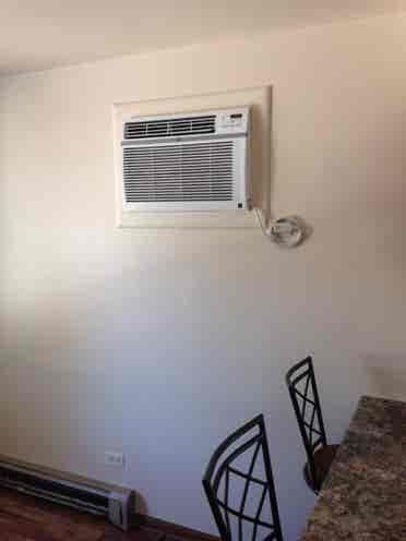 Need Room mate fast!