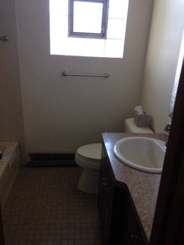 Need Room mate fast!