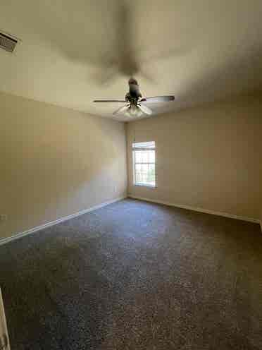 Room for Rent in North Austin!