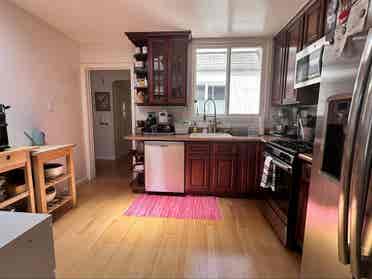Large room peaceful house OtrSunset