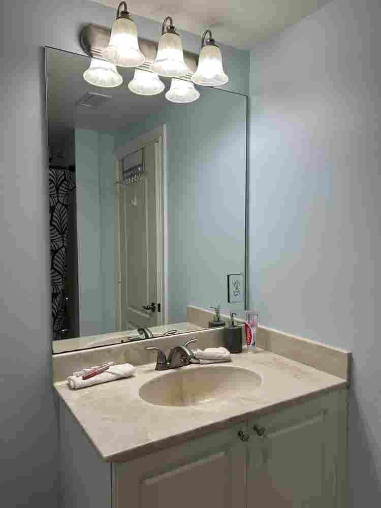 Ft Myers room available  all inc