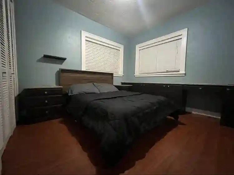 Furnished Room in North Miami