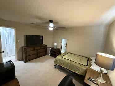 Fully Furnished Room For Rent