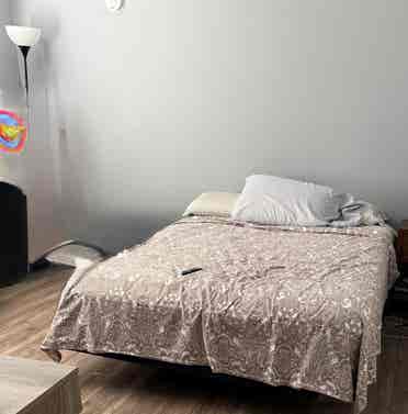 Cozy quiet furnished 1 bed & bath