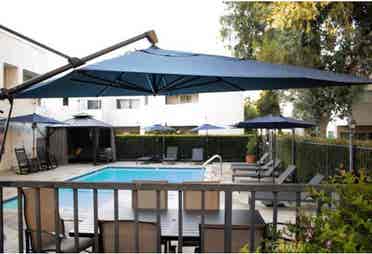 Cozy quiet furnished 1 bed & bath