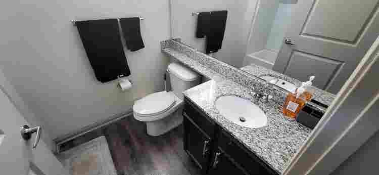 Sublease Off-Campus Housing