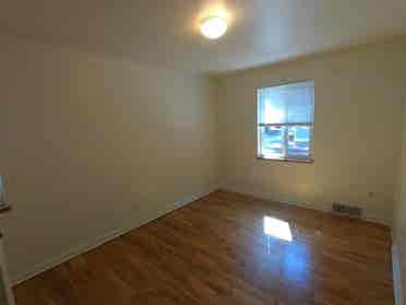 Lease take over ASAP
