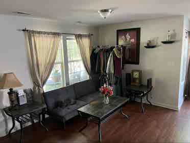 ✨
Immediate Move In Available ✨