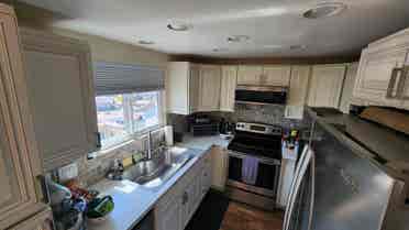 1 room and bathroom for rent