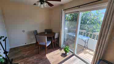 1 room and bathroom for rent