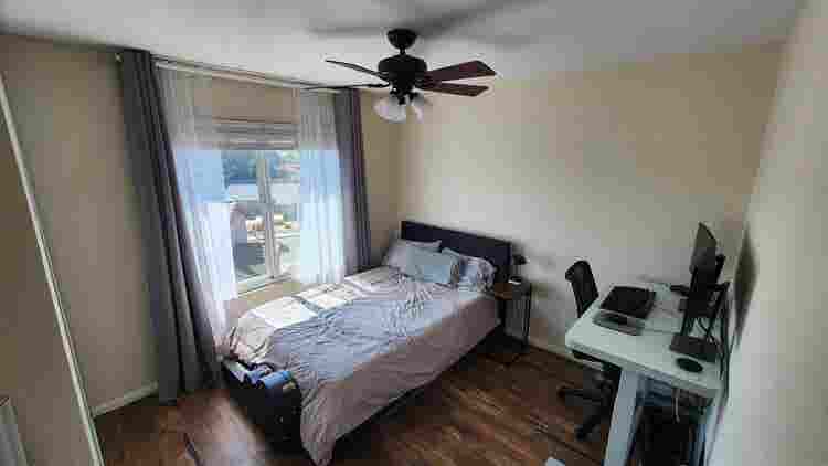 1 room and bathroom for rent