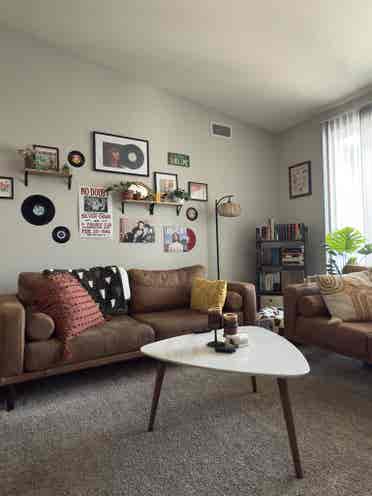 Room Available October 1st!