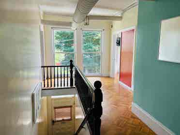 Beautiful room in near Downtown