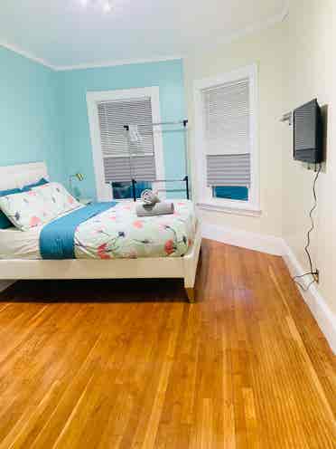 Nice large room in Federal Hill