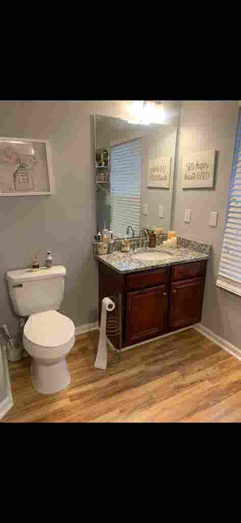 MASTER BEDROOM PRIVATE BATHROOM