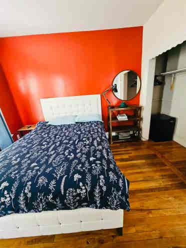 Nice room in Fed Hill Downtown