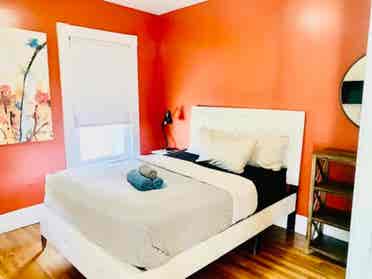 Nice room in Fed Hill Downtown