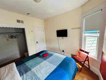 Nice room in Fed Hill Downtown