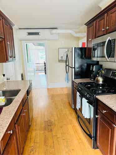 Nice room in Fed Hill Downtown