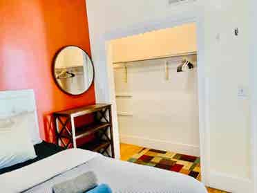 Nice room in Fed Hill Downtown