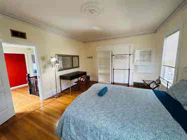 Spacious room|Federal Hill Downtown