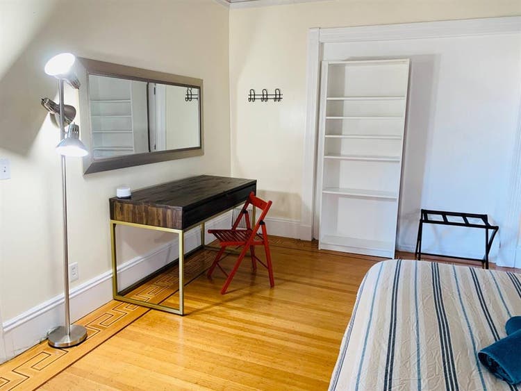 Spacious room|Federal Hill Downtown
