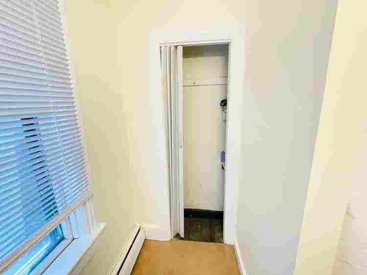 Nice apt near Whole Foods BrownUniv