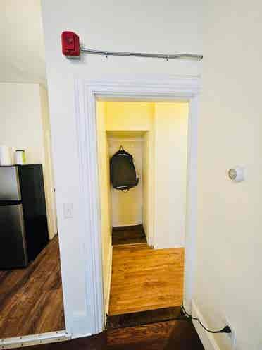 Nice apt near Whole Foods BrownUniv