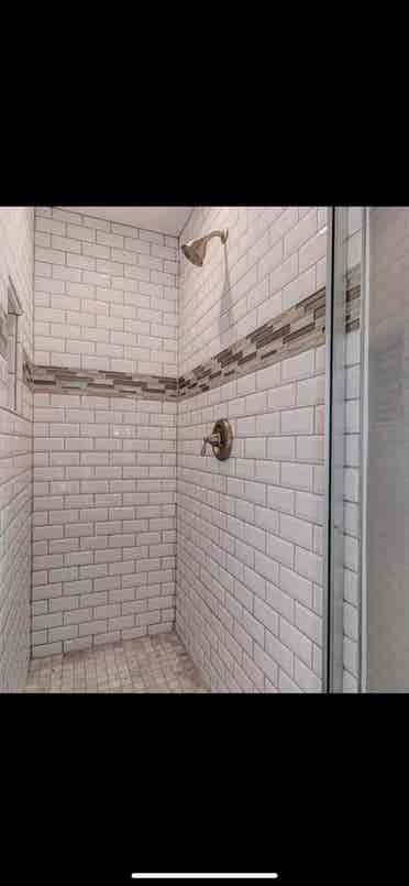 PRIVATE ENTRANCE STUDIO