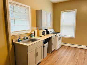 Apartment near Whole Foods Brown St