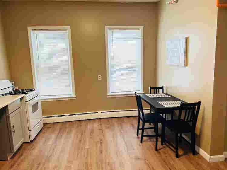 Apartment near Whole Foods Brown St