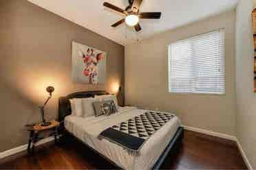 Natomas room including cleaning