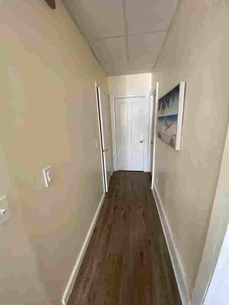 Room near Whole Foods Brown Univ