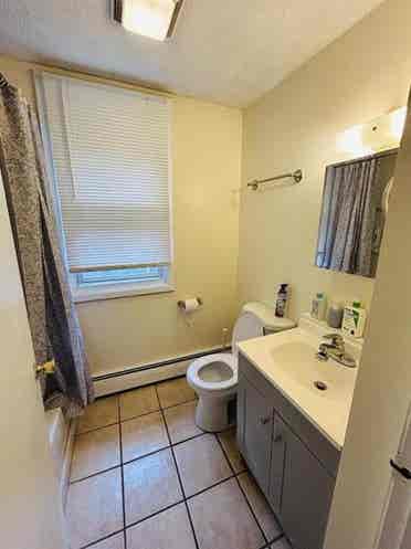 Cozy 2 bed near Downtown