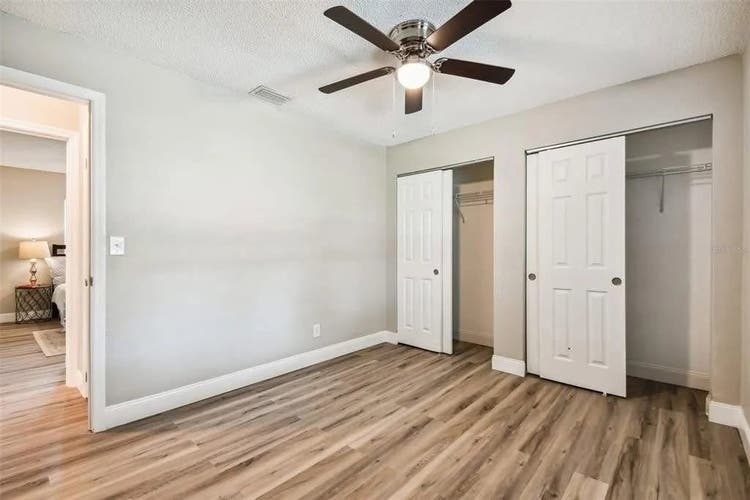 Room Available in Central Pinellas