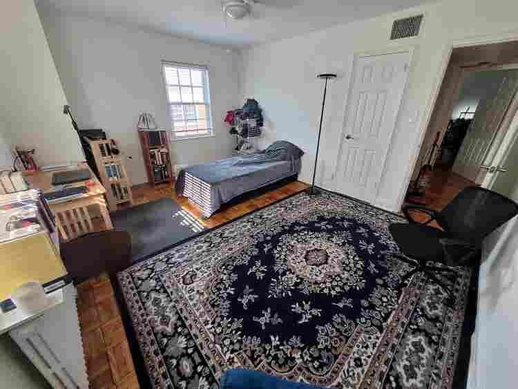 Room in 2 Bed Apt - Available Now