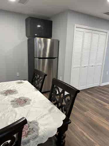 Fully Renovated Private Studio