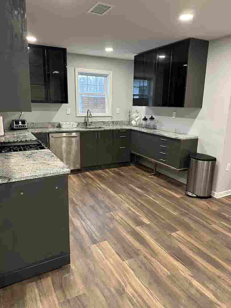 Fully Renovated Private Studio